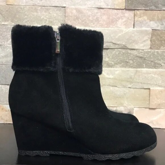 Alfani Step 'N Flex Oreena Faux-Fur-Cuff Wedge Booties - Picture 2 of 8